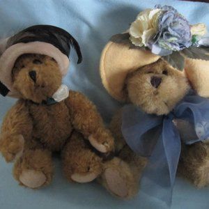 2 Boyds Bears with Hats--Chanel and Nanette--6"